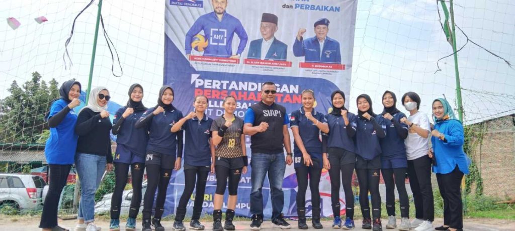 Pertandingan Persahabatan Bola Voli, DPC Demokrat Lamteng Bekuk DPC Demokrat Bandar Lampung 3-0