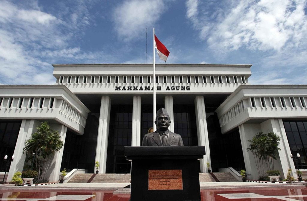 KPK Cetak Sejarah! Baru Kali Ini Hakim Agung Kena OTT