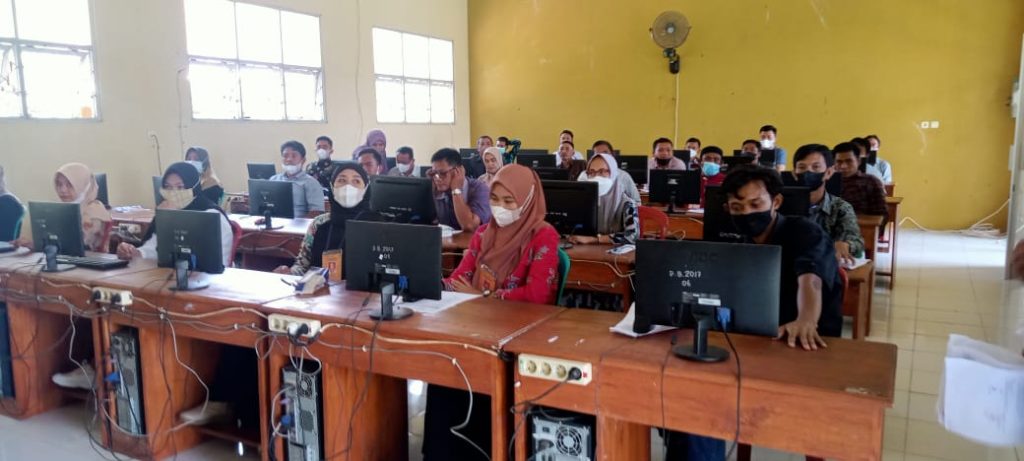 400 Peserta Calon Anggota Panwascam Lampung Utara mulai Ikuti CAT. Besok 205 Calon Peserta