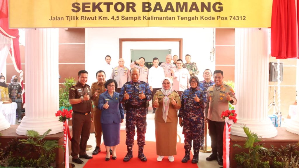 Kapolda Kalteng Resmikan Mako Polsek Baamang