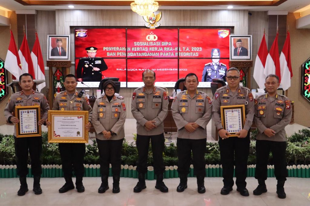 Ditlantas Raih Penghargaan Kapolda Kalteng Atas Pencapaikan Terbaik IKPA