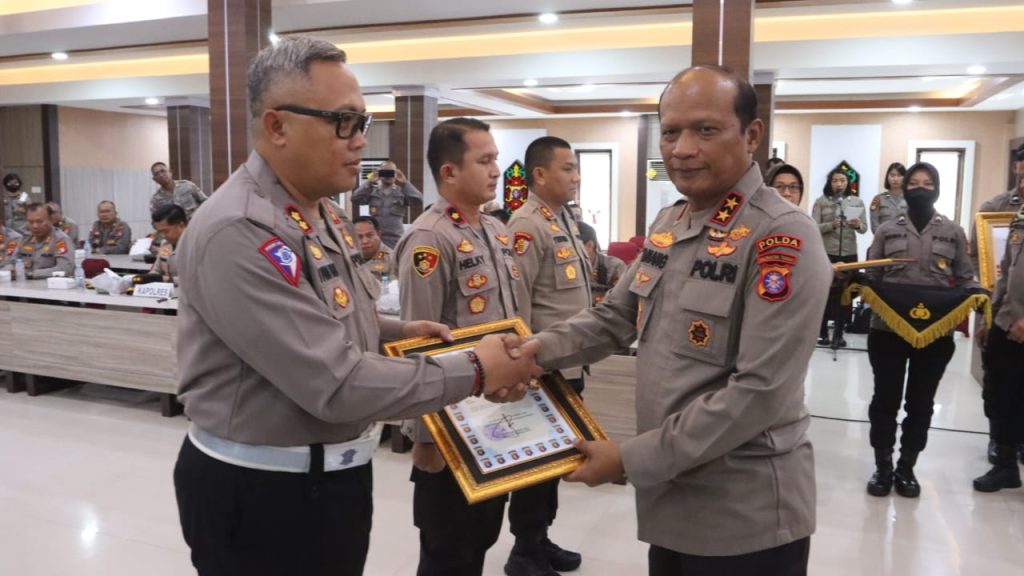 Polda Kalteng Sosialisasi DIPA Dan Penyerahan RKA-KL T.A. 2023