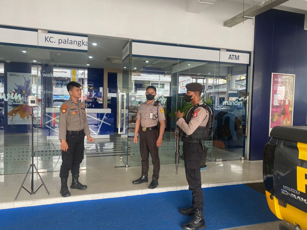 Jaga Kondusifitas Obyek Vital Perbankan, Satsamapta Polresta Giatkan Patroli