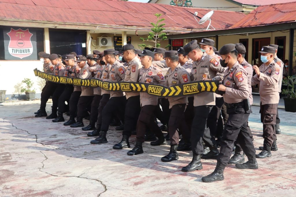 Tingkatkan Kemampuan Dalmas, Kasatsamapta Polresta Palangka Raya Pimpin Latihan