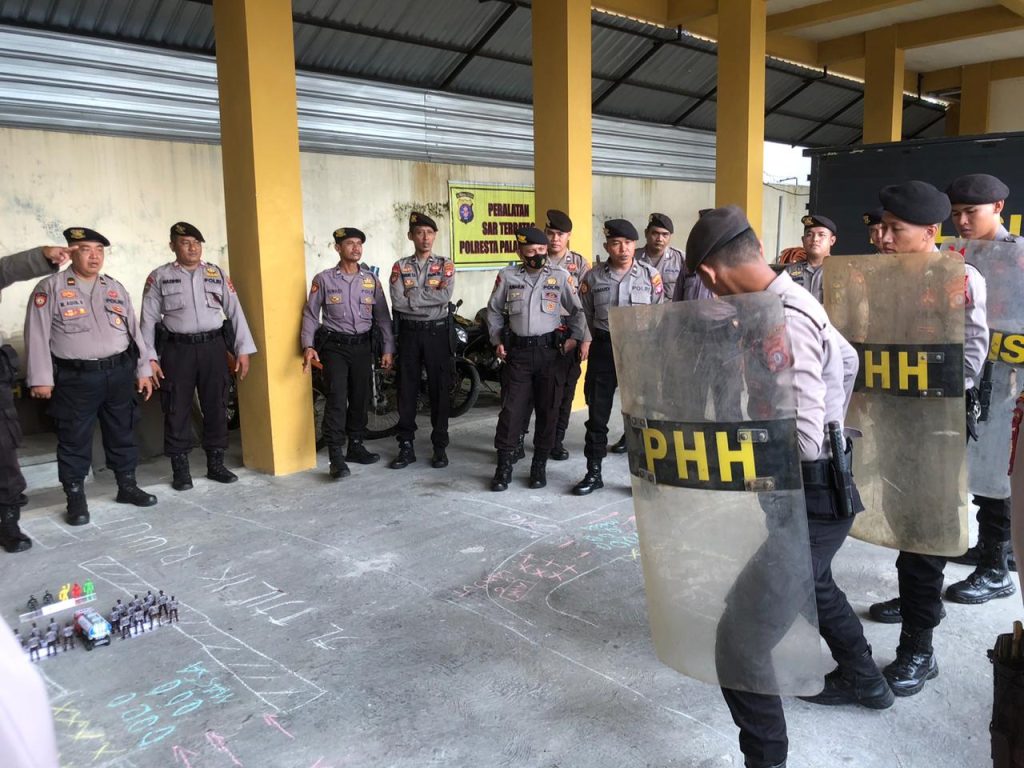 Jelang Pemilu Tahun 2024, Satsamapta Polresta Palangka Raya Gelar TFG Pam Unras dan Dalmas