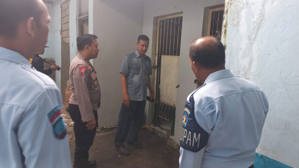 Polresta Palangka Raya Olah TKP 4 Napi Lapas Kelas II A Yang Melarikan Diri