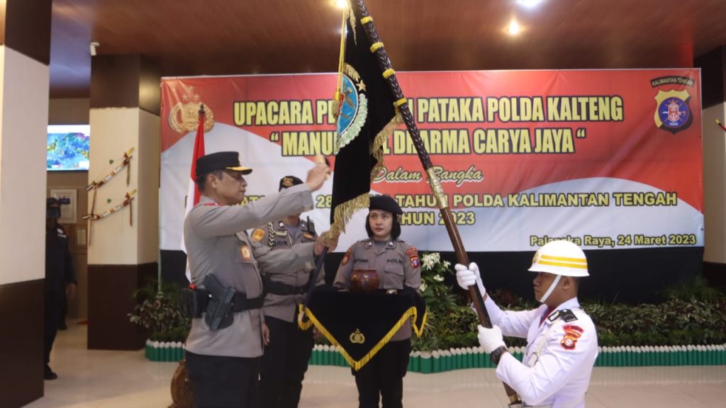 HUT ke – 28, Polda Kalteng Gelar Upacara Pencucian Pataka