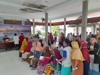 Pembagian Bantuan PKH Plus Propinsi Jatim