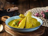 Ini Resep Opor Ayam Kuning Spesial Untuk Lebaran