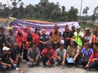 Fordayak dan warga desa jangkang