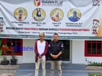 CEO Kaltengpedia Datangi Bawaslu Beri Infomasi Dugaan Oknum Kadis Langgar Netralitas ASN