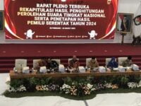Rekapitulasi Perhitungan Suara Tingkat Nasional Baru Dibuka, tapi Langsung Diskors