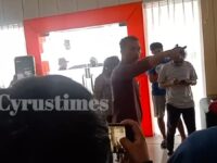 [Video] Karyawan RSUD Doris Sylvanus Tertawakan Ayah Korban Dugaan Malapraktik