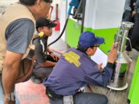 Diduga Langgar Aturan, SPBU di Jalan Pemuda Kapuas di Tutup Sementara