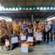 Pj Bupati Kapuas Serahkan Bantuan Kepada Korban Kebakaran di Desa Pulau Mambulau