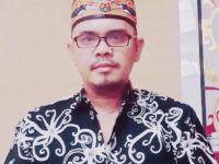 Truk PBS Melebihi Tonase Bebas Melintas Hingga Merusak Jalan Penghubung Gunung Mas-Palangka Raya Kalteng