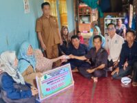 Pemdes Naning Bagikan BLT DD 2024 Kepada 21 KPM