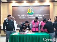 Dua Tersangka Kasus Tipikor Pembangunan RS Pratama Pujon Resmi Ditahan Kejari Kapuas