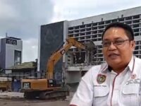 Pembongkaran Gedung KONI Kalteng Dimulai, Christian Shanco Sebut Pemerintah Mestinya Lebih Hargai Sejarah