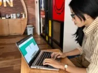 Komunitas IT Kalteng Membuat TerDayak, Aplikasi Penerjemah Bahasa Dayak