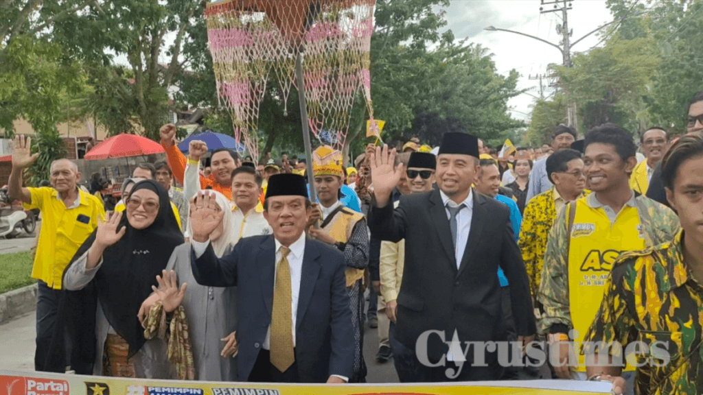 Abdul Razak – Sri Suwanto Resmi Mendaftar Cagub Cawagub Kalteng