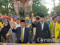 Pasangan Abdul Razak - Sri Suwanto Resmi Daftar sebagai Cagub-Cawagub Kalteng