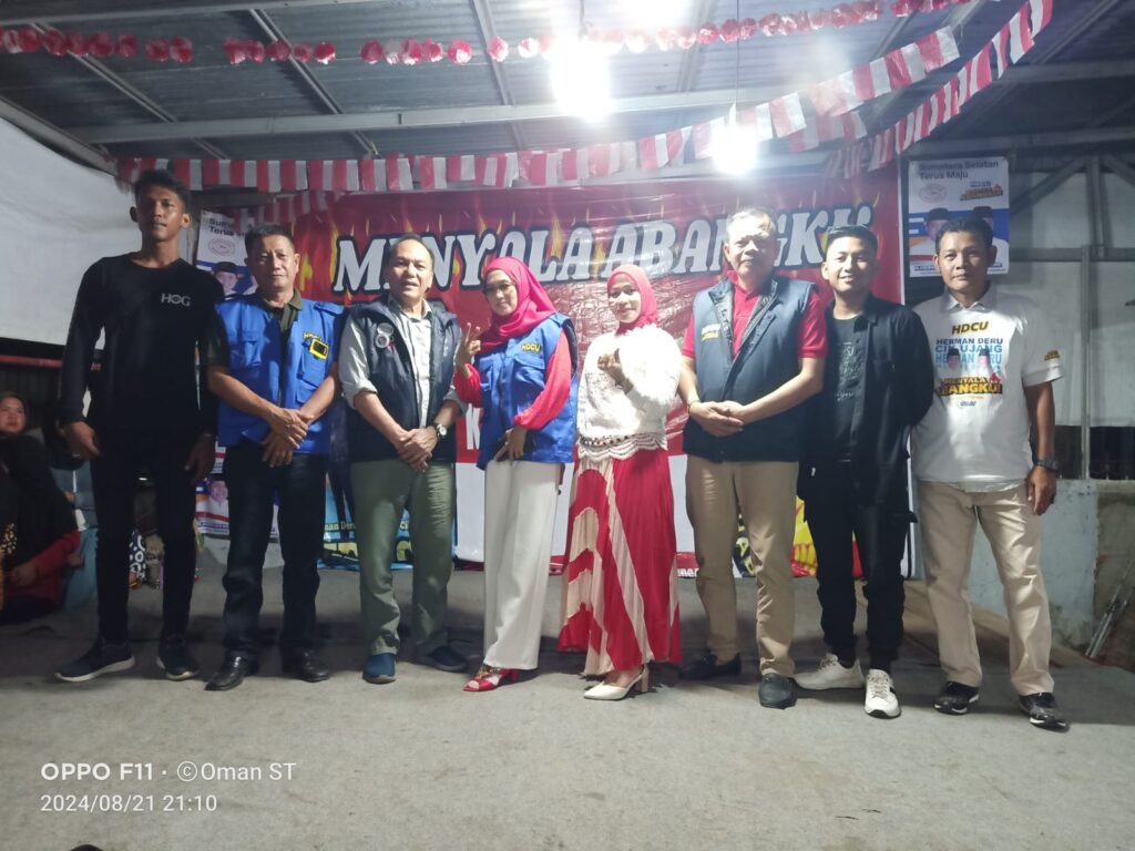 Keluarga Besar pengurus SSB kec kemuning Bersama HDCU adakan lomba karaoke
