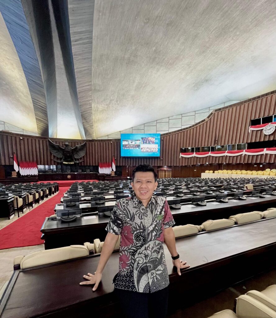 Kenapa Anak Muda Harus Pilih Bursah-Widia? Simak Ini Alasannya…