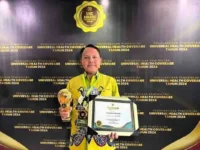 Barito Selatan Terima Penghargaan UHC Award 2024 dari Wapres
