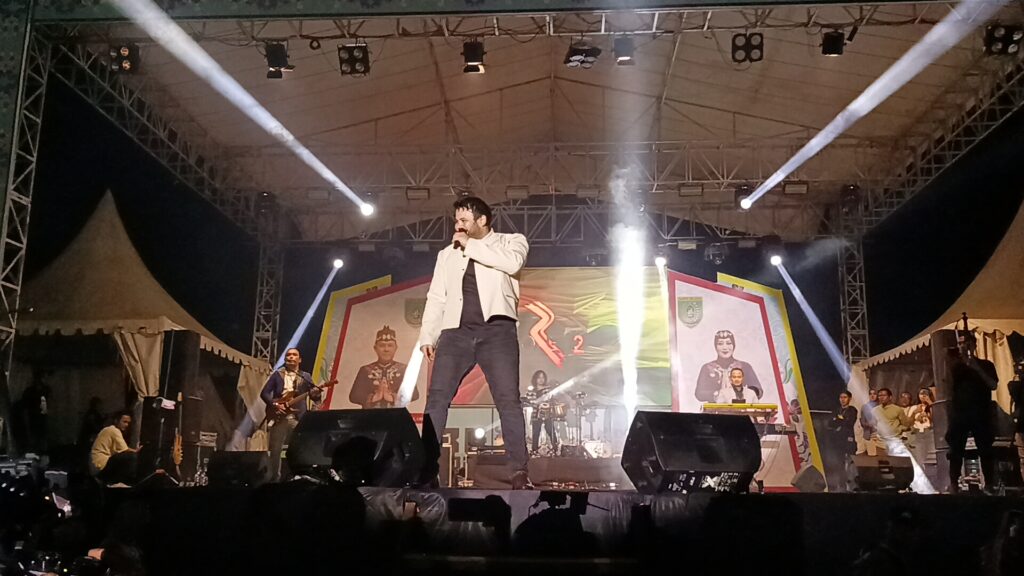 Ridho Rhoma Memukau Penonton di Barsel Expo 2024