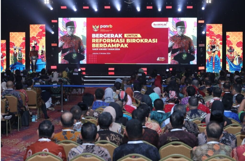 Pemkab Barito Selatan Raih Penghargaan SAKIP Award 2024 dari Kemenpan RB