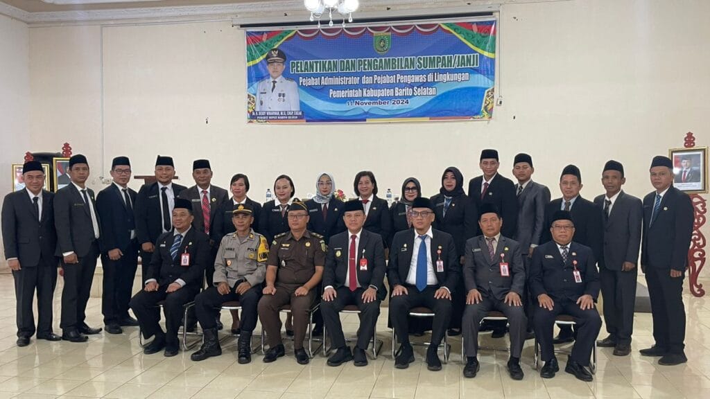 Penjabat Bupati Barito Selatan Lantik 17 Pejabat Administrator dan Pengawas