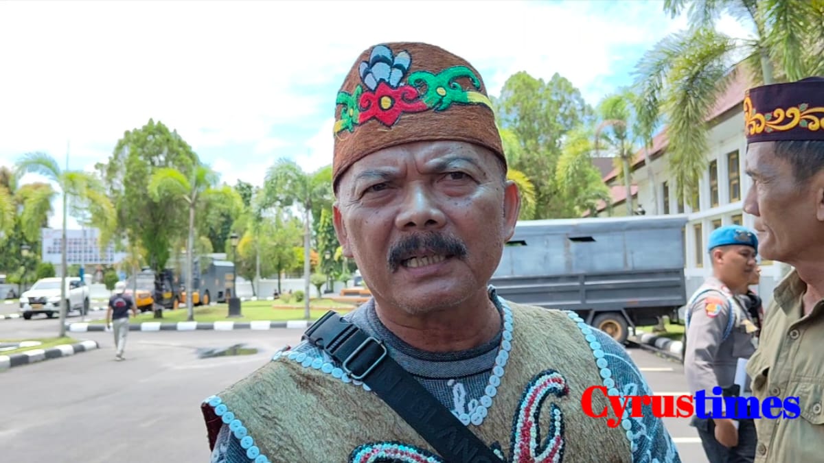 Aksi Demo di DPRD Kalteng, Aliansi Dayak Bersatu Tegas Tolak Ormas GRIB Jaya