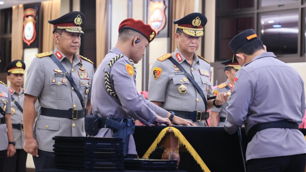 Irjen Iwan Kurniawan Resmi Jabat Kapolda Kalteng Gantikan Irjen Djoko Poerwanto