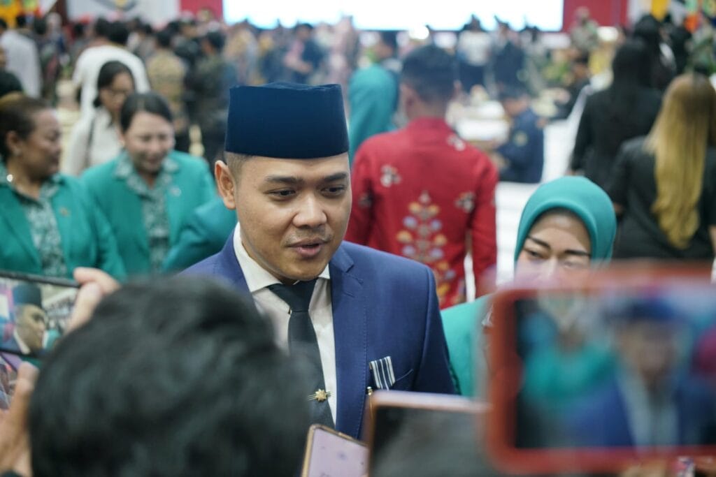 Plt Kadisdik Kalteng Klarifikasi Isu Pengadaan Papan Tulis Interaktif