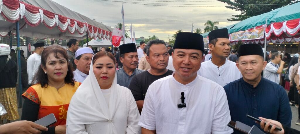 Awal Puasa, Wabup Kapuas Dodo Membuka Pasar Ramadhan