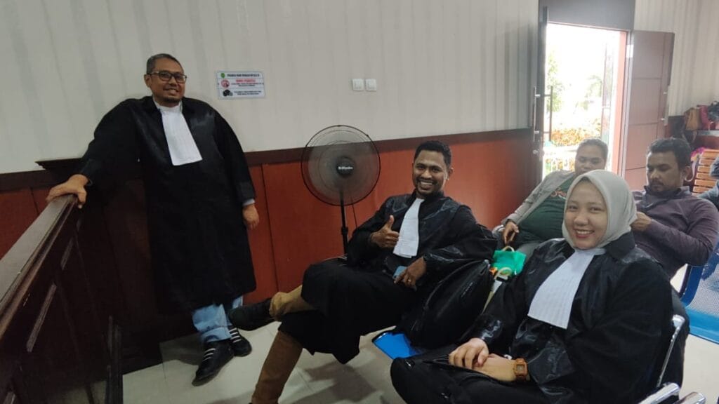Tuntutan Setahun Penjara Kades Tempayung: Pembungkaman Perjuangan Hak Warga