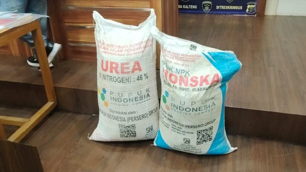 Dugaan Kartel Pupuk Bersubsidi Terungkap, Polda Kalteng Sita Ratusan Karung dan Uang Tunai