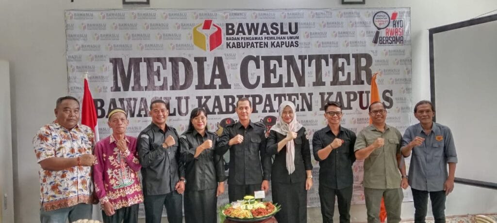 Dengan Kebersamaan, Bawaslu Kapuas Gelar Tasyakuran Ultah ke-17
