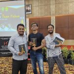 Buku Hantu Tuan Kebun: Potret Konflik Tiga Dekade Sawit di Kalimantan Tengah