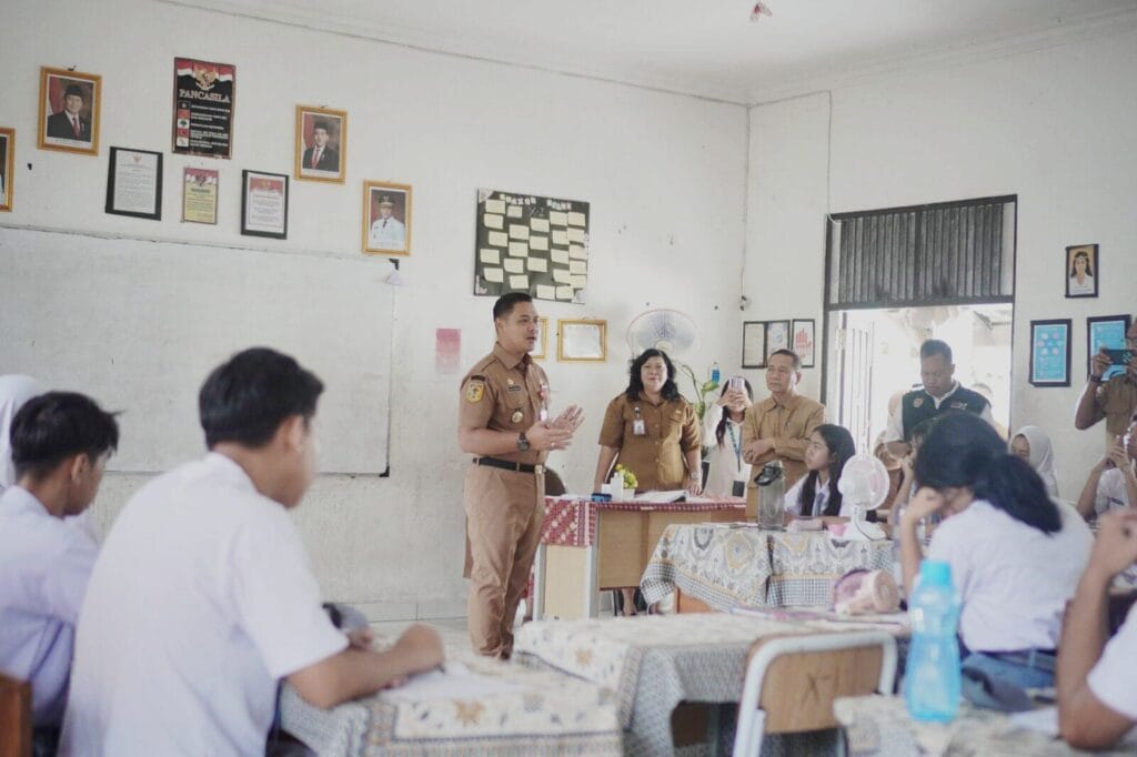 Kalteng Uji Coba Pembelajaran Hybrid Berbasis TV Interaktif