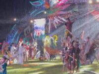 Gubernur Agustiar Kasih Honor Double Kepada Penari Festival Budaya Isen Mulang