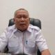 TENAGA HONORER - Kepala Badan Kepegawaian dan Pengelolaan Sumber Daya Manusia Daerah (BKPSDMD) Kota Makassar, Akhmad Namsum di ruang kerjanya, Kamis (15/5/2025). Akhmad Namsum menyebut sesuai dengan aturan pemerintah pusat, tidak ada lagi tenaga honorer dalam data Badan Kepegawaian Negara (BKN).  