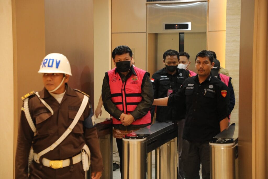 Kejagung Tahan Tiga Tersangka Korupsi Kredit Sritex Rp3,58 Triliun