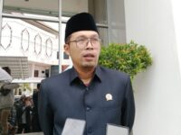 Tomy Irawan Soroti Ketimpangan Sarana Pendidikan di Kalteng