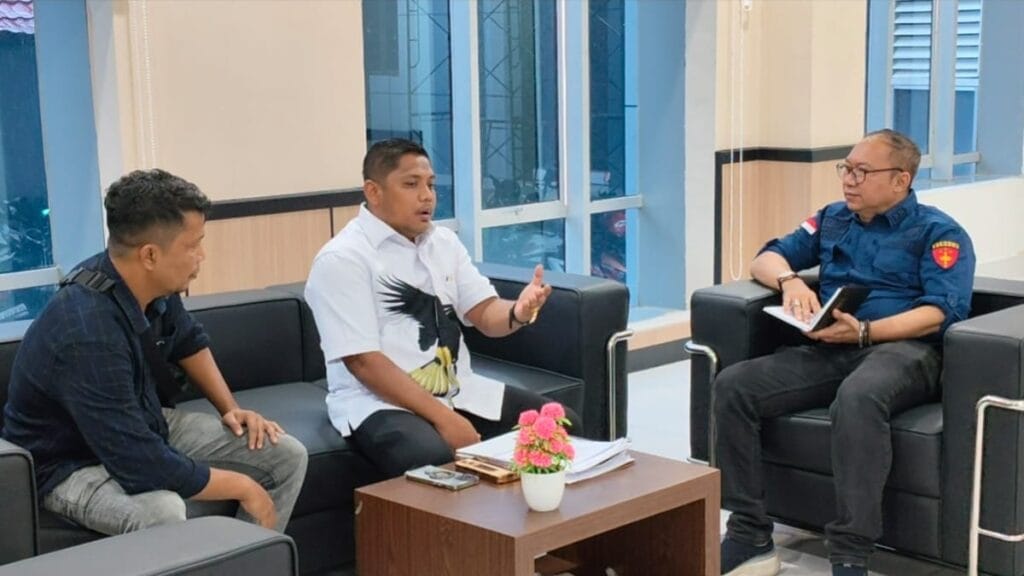Warga Seruyan Laporkan Kades ke Kejati Kalteng atas Dugaan Korupsi