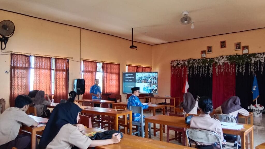 Kepala Sekolah di Kalteng Puji Program Digitalisasi Gubernur: “Sangat Luar Biasa”