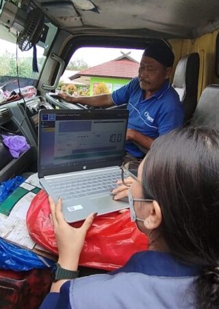 DLH Kalteng Uji Emisi Kendaraan ODOL di Pangkalan Bun