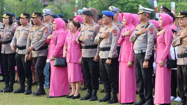 Polda Kalteng Naikkan Pangkat 630 Personel