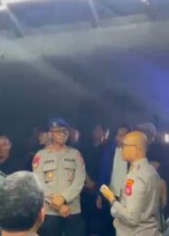 Ratusan Warga Geruduk Last Wolf Cafe Pangkalan Bun